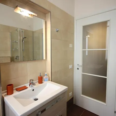 Vr - La Maison Du Coq