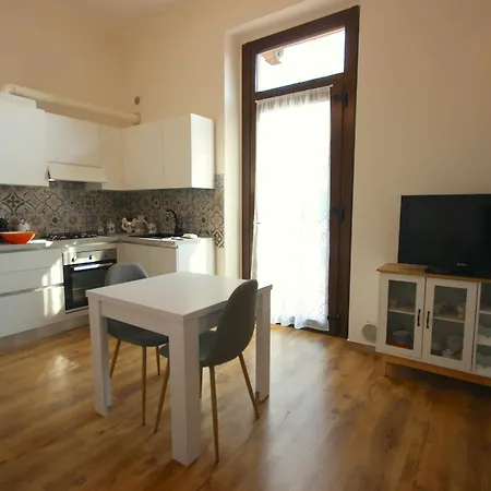 Vr - La Maison Du Coq