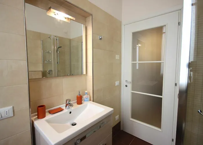 Vr - La Maison Du Coq