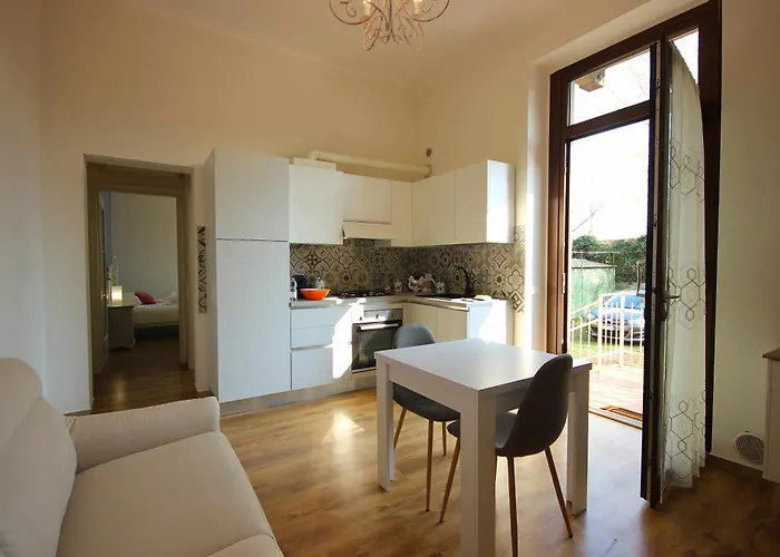 Vr - La Maison Du Coq 아파트 *